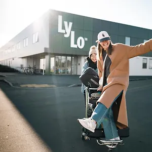 ホステル Jucy スヌーズ