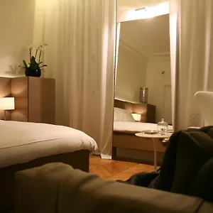 Cirque Deluxe Parijs