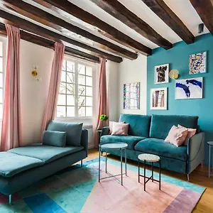  Apartment Cmg Beaubourg/ Rivoli