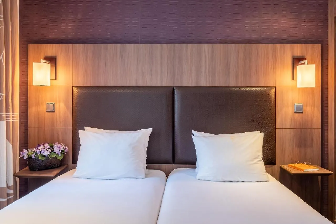 Hotel London Paris 3*,  France